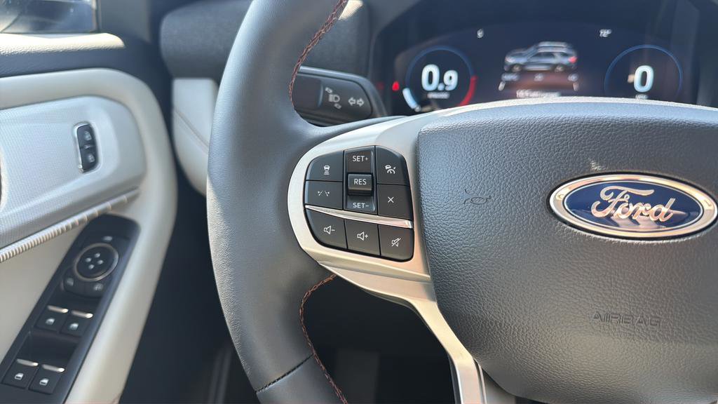 New 2026 Ford Explorer Active w/ Active Comfort Package AWD/4WD image 28