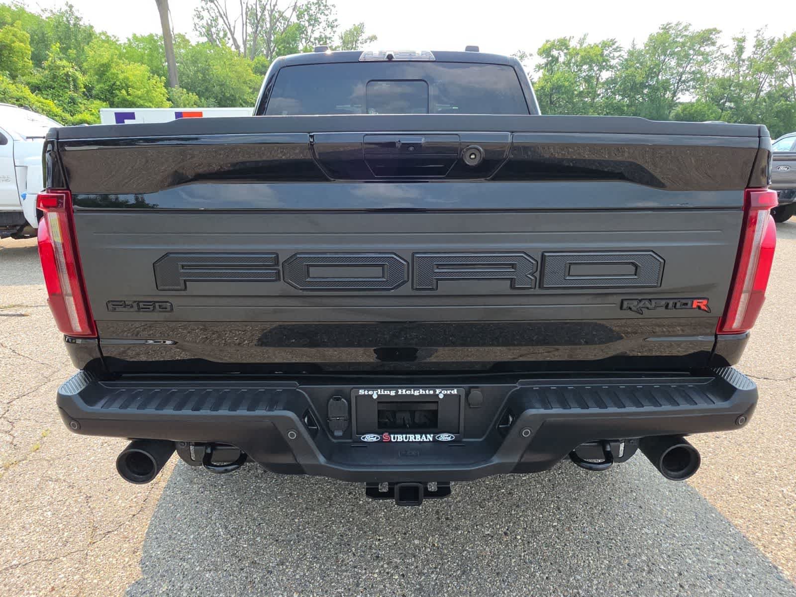 Used 2025 Ford F150 Raptor w/ Equipment Group 803A Raptor R AWD/4WD image 8