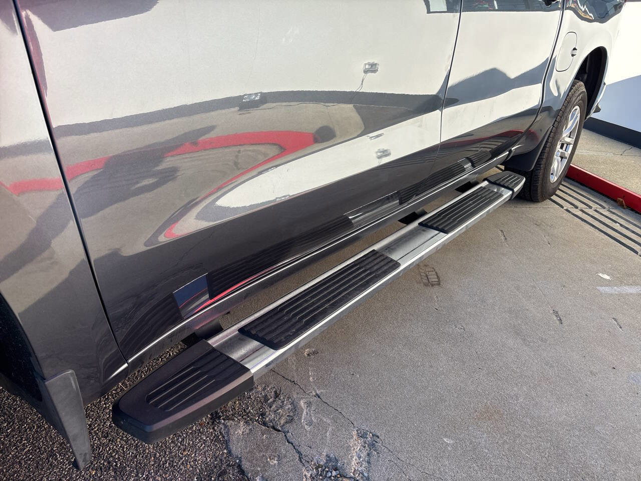 Used 2019 Chevrolet Silverado 1500 LT w/ All-Star Edition image 24