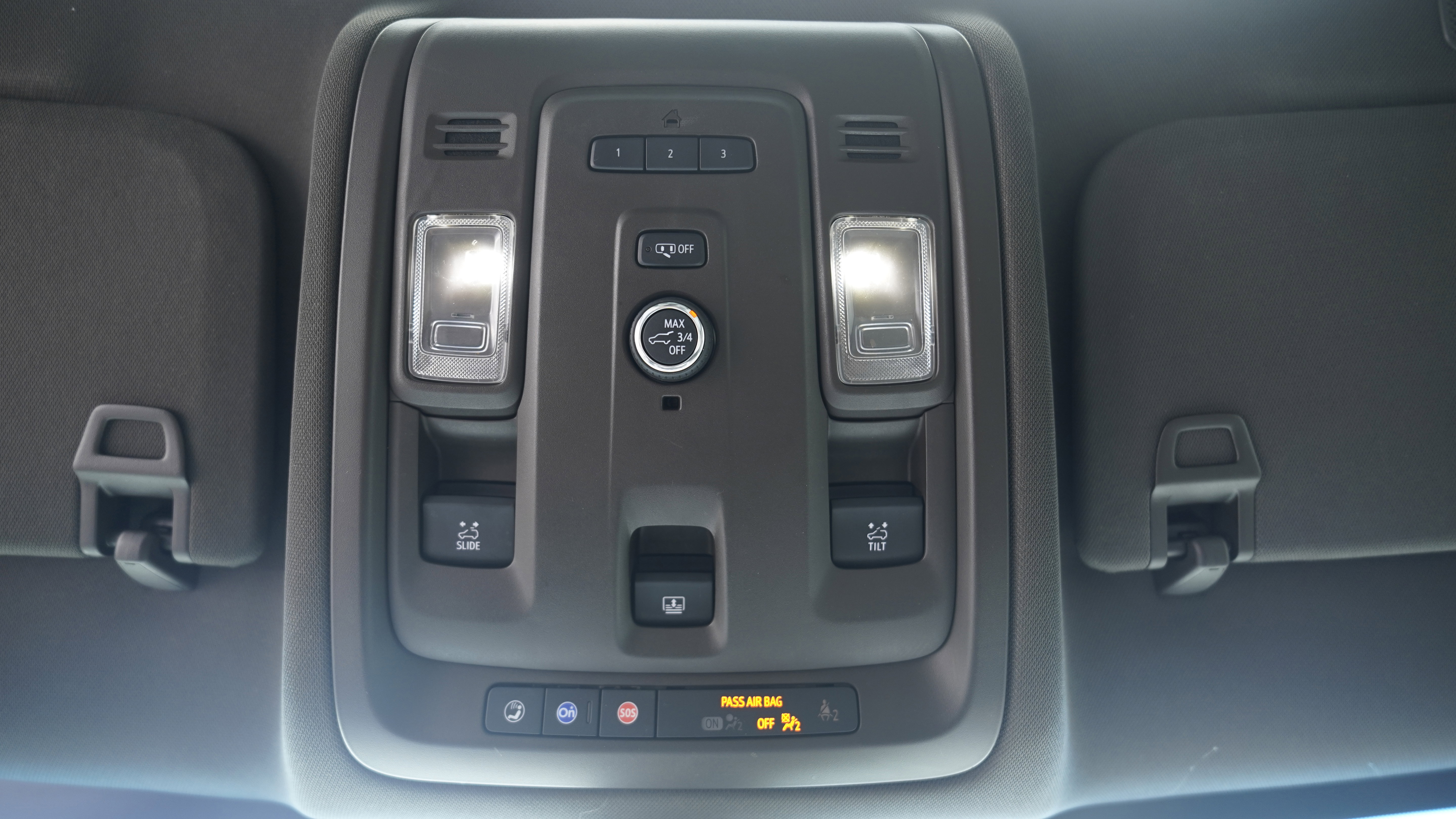 Used 2021 Chevrolet Suburban LT w/ Rear Media and Nav Package RWD image 28