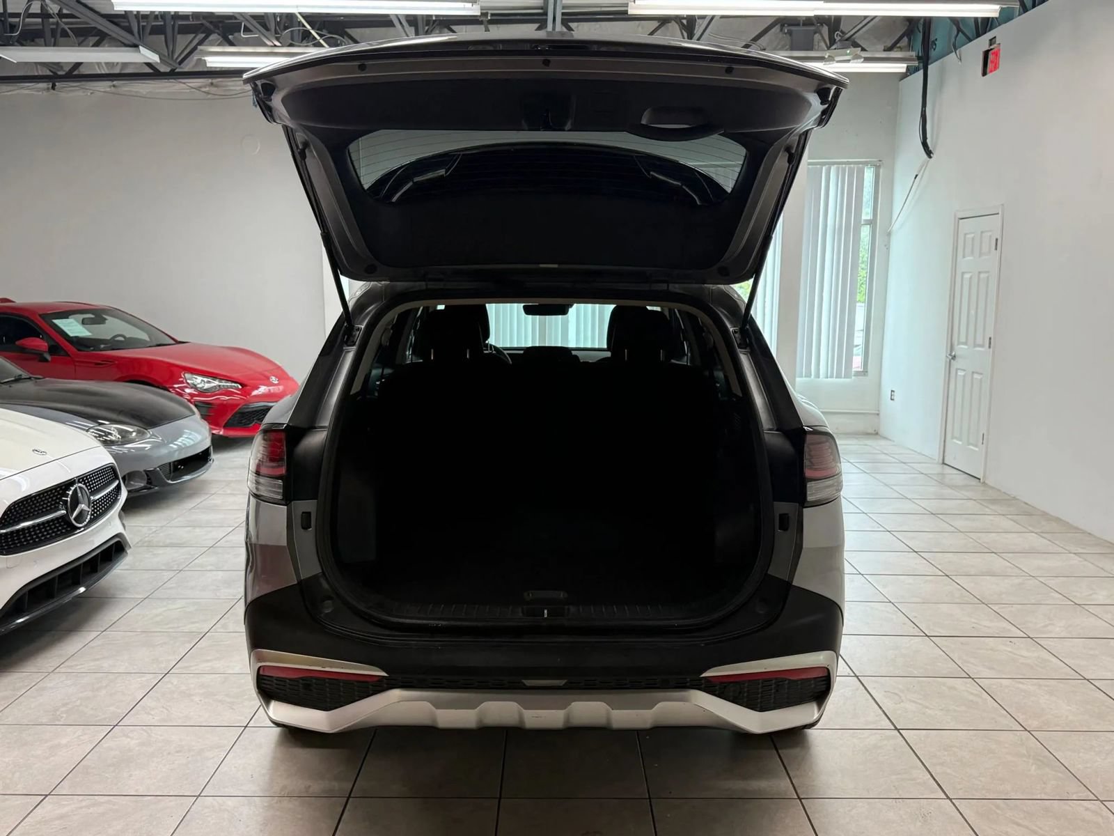 Used 2023 Kia Sportage LX FWD image 19