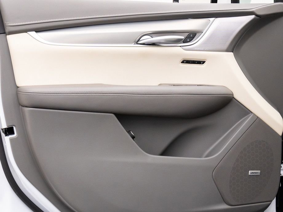 Certified 2024 Cadillac XT5 Premium Luxury image 15