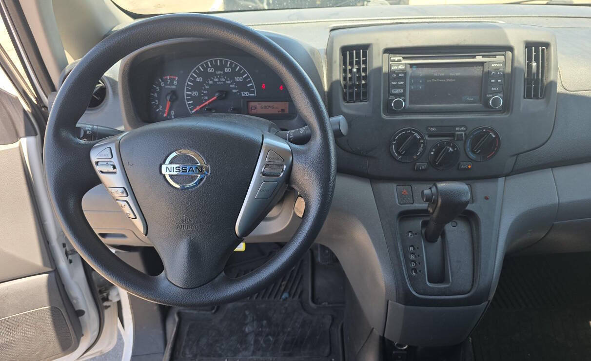 Used 2019 Nissan NV200 SV w/ Navigation Package FWD image 13