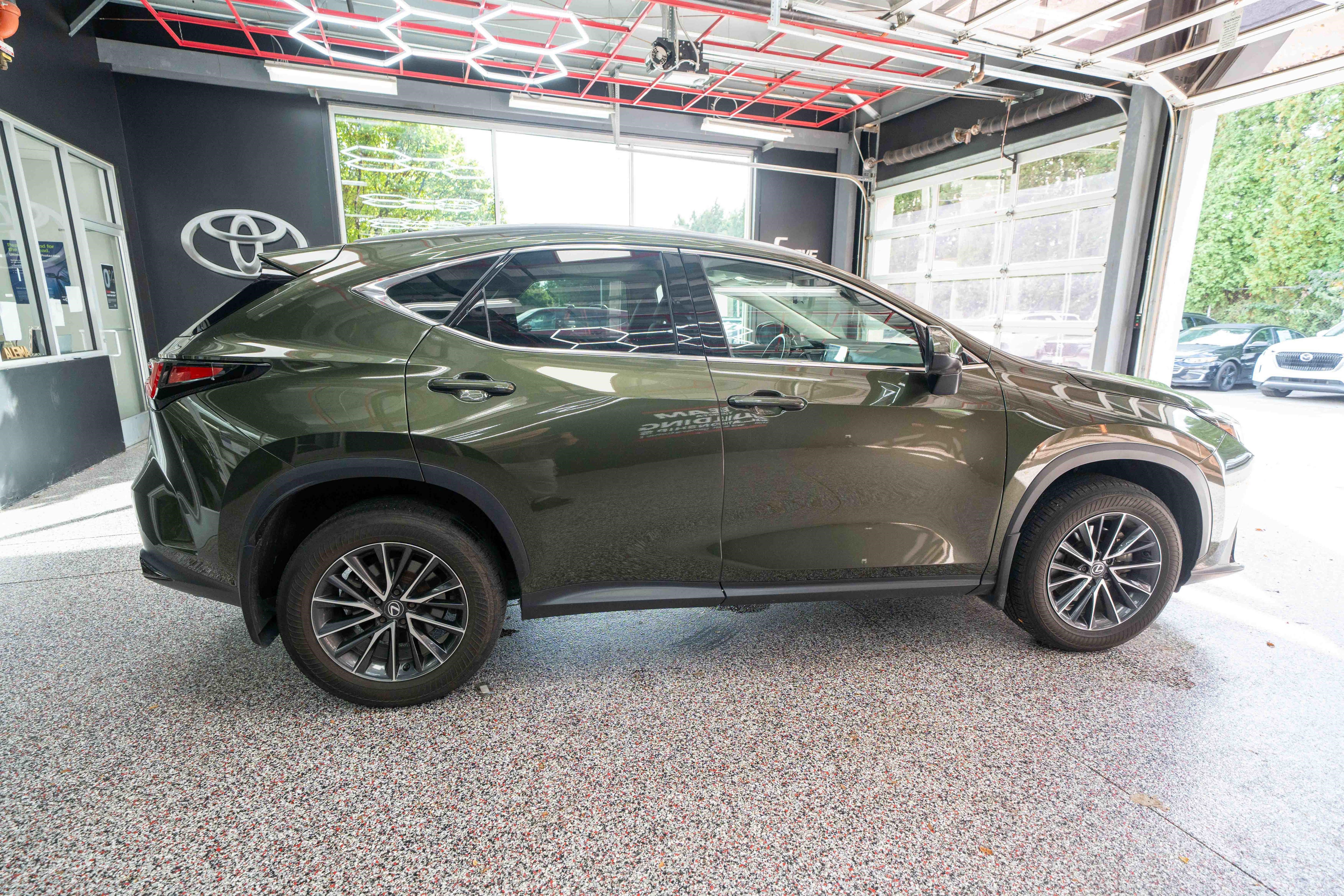 Used 2024 Lexus NX 350 AWD image 4