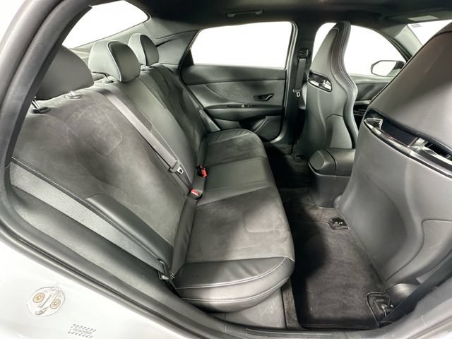 Used 2022 Hyundai Elantra N FWD image 27
