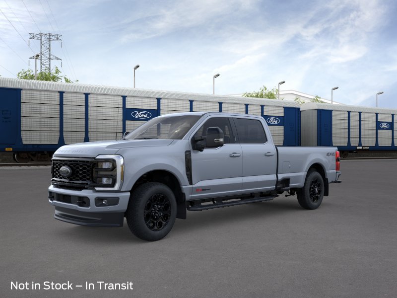 New 2026 Ford F350 Lariat w/ Black Appearance Package