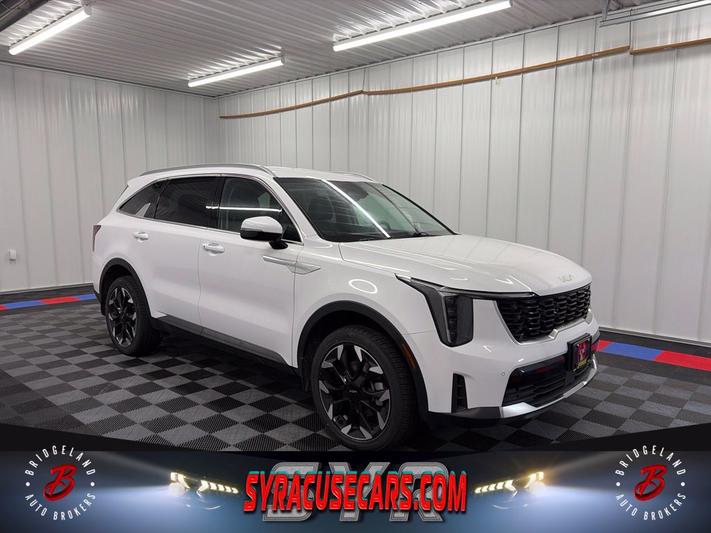 Used 2025 Kia Sorento X-Line EX AWD/4WD image 1