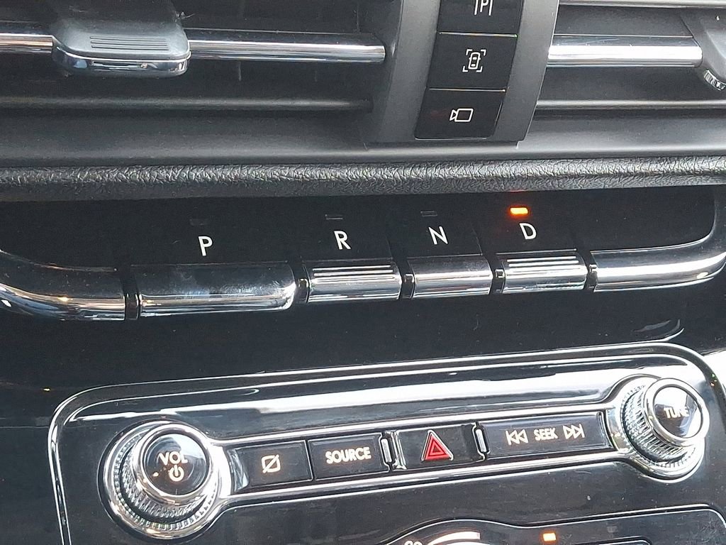 Used 2022 Lincoln Corsair Reserve w/ Equipment Group 201A AWD/4WD image 15