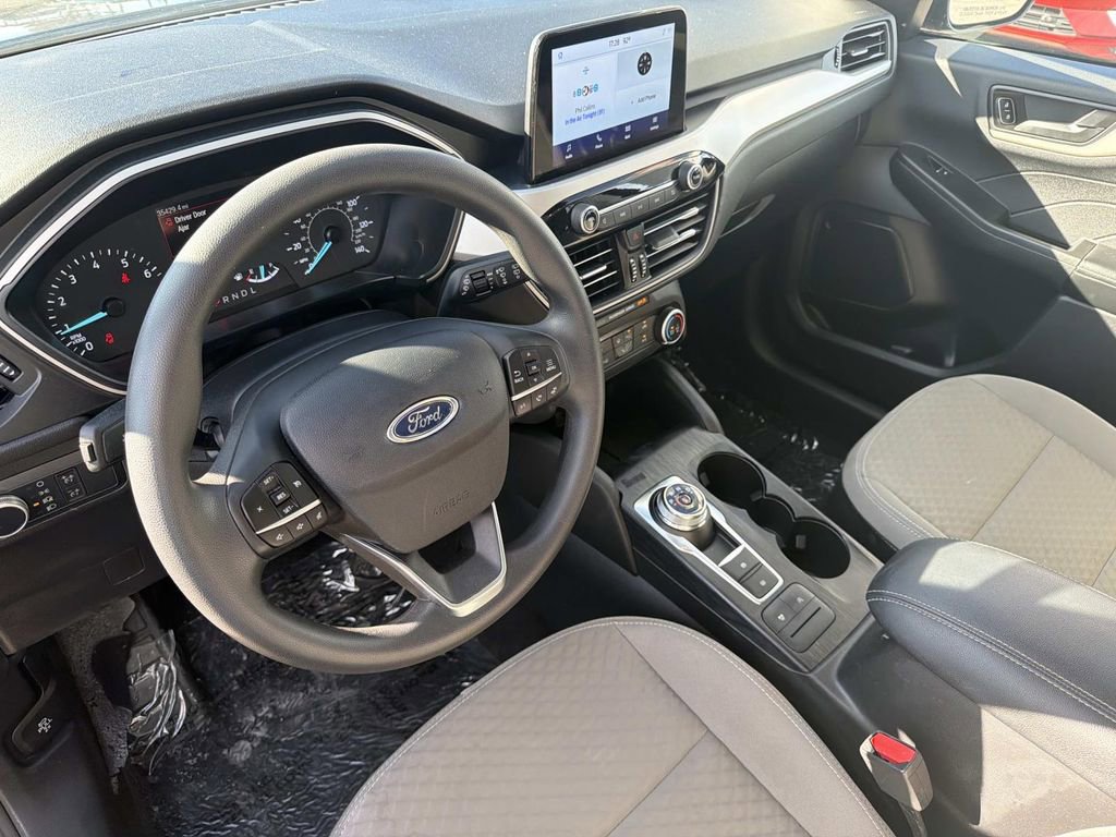 Certified 2022 Ford Escape SE image 8