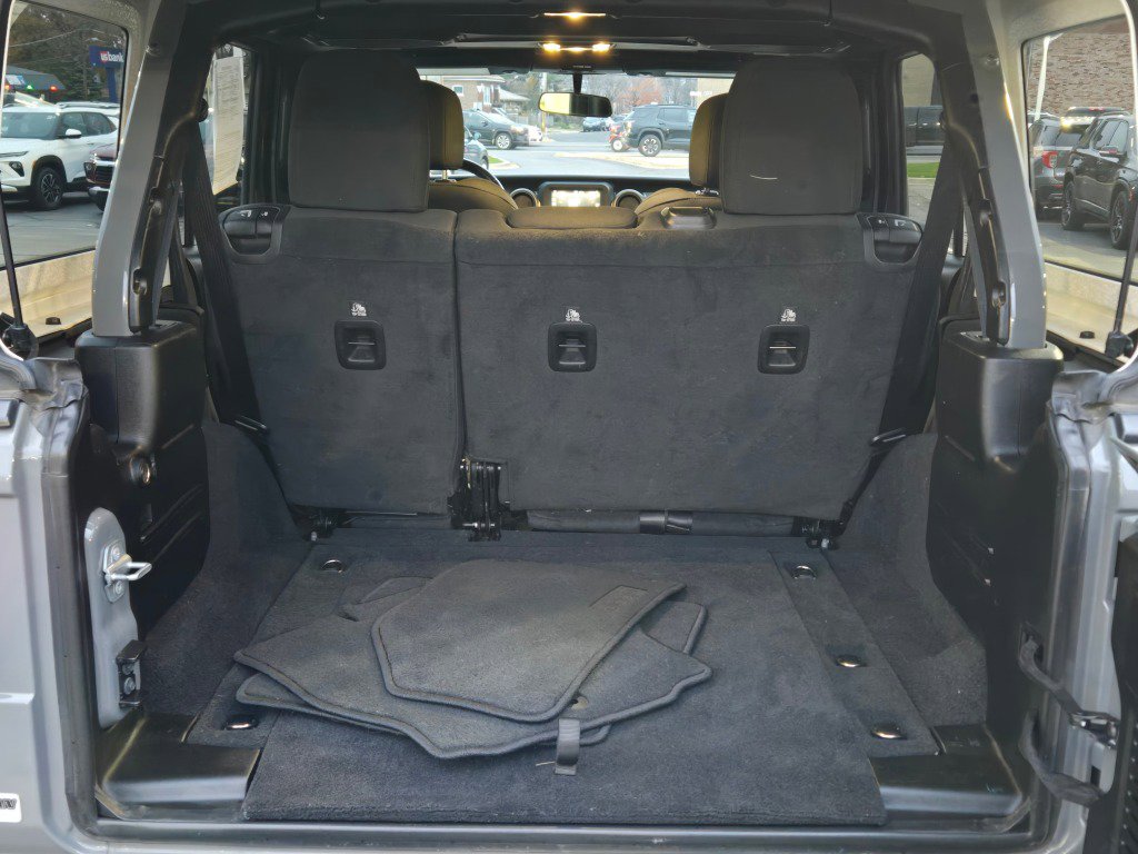 Used 2021 Jeep Wrangler Unlimited Sport image 12