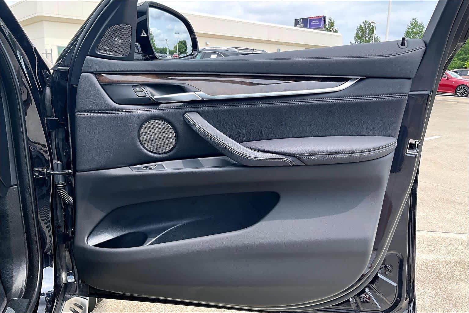 Used 2019 BMW X6 xDrive35i w/ Premium Package AWD/4WD image 20