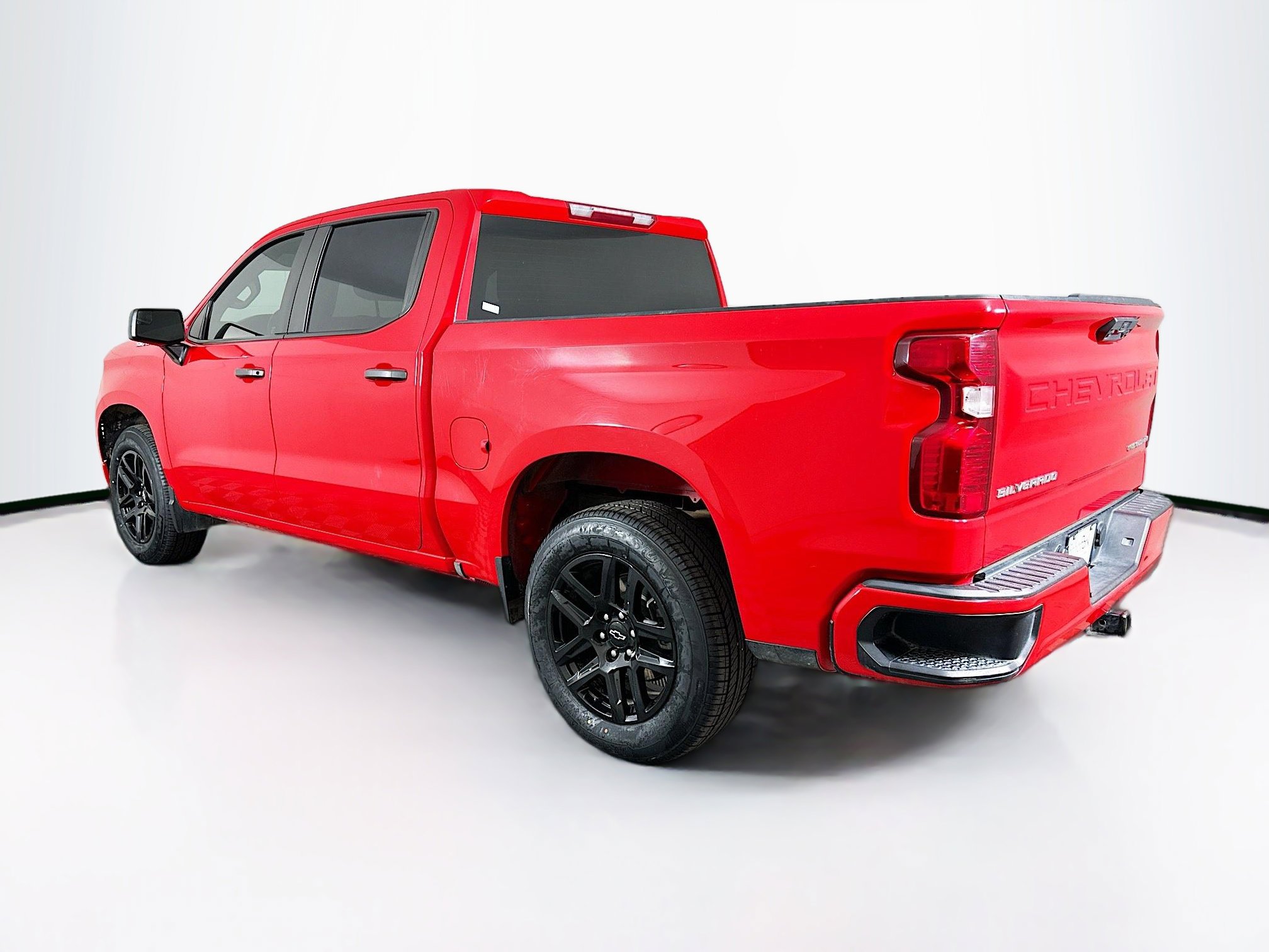 Used 2024 Chevrolet Silverado 1500 Custom image 5