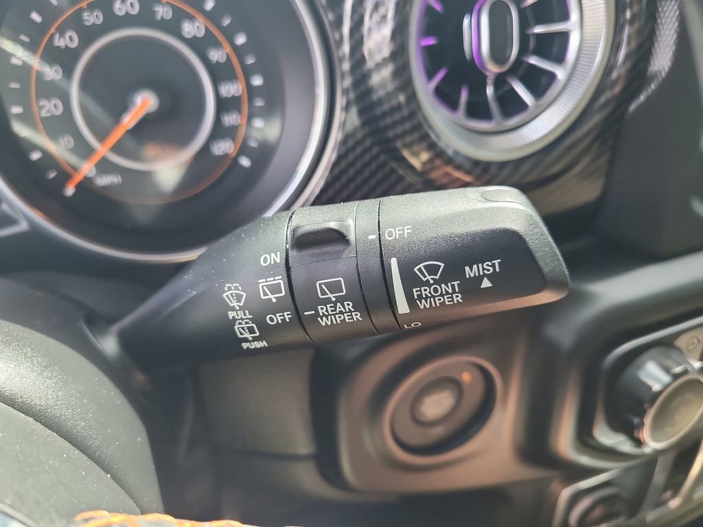 Used 2018 Jeep Wrangler Sport image 27