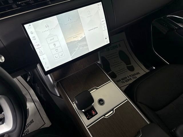 New 2025 Land Rover Range Rover SE image 38