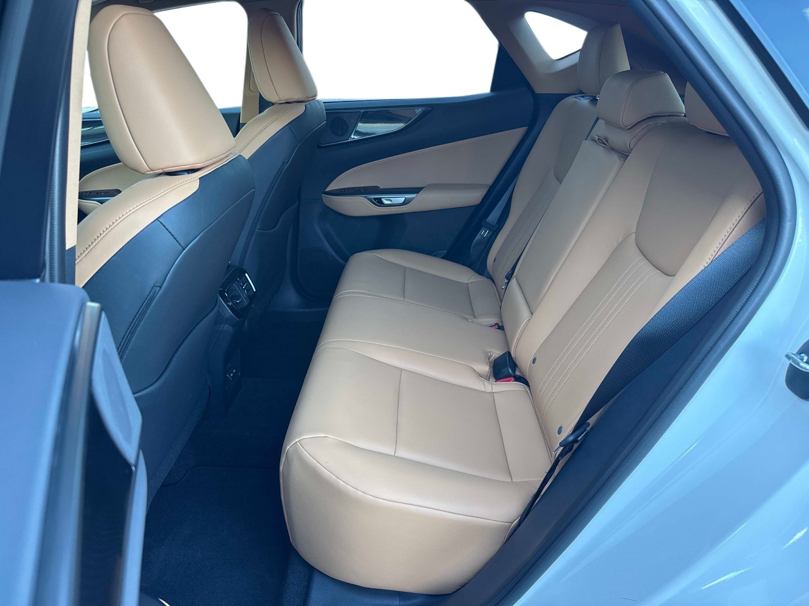 Used 2026 Lexus NX 350 AWD w/ Cold Area Package image 14