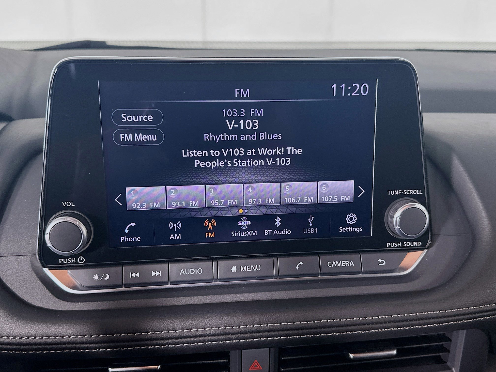 Used 2024 Nissan Rogue SV FWD image 21