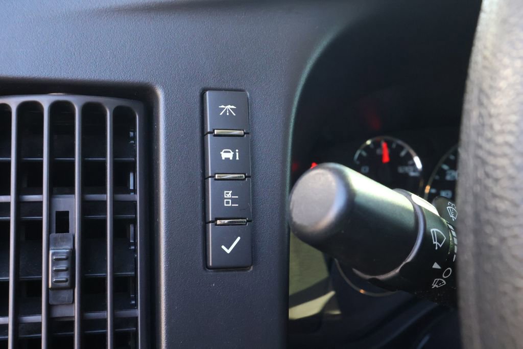 Used 2022 Chevrolet Express 3500 w/ Driver Convenience Package image 22