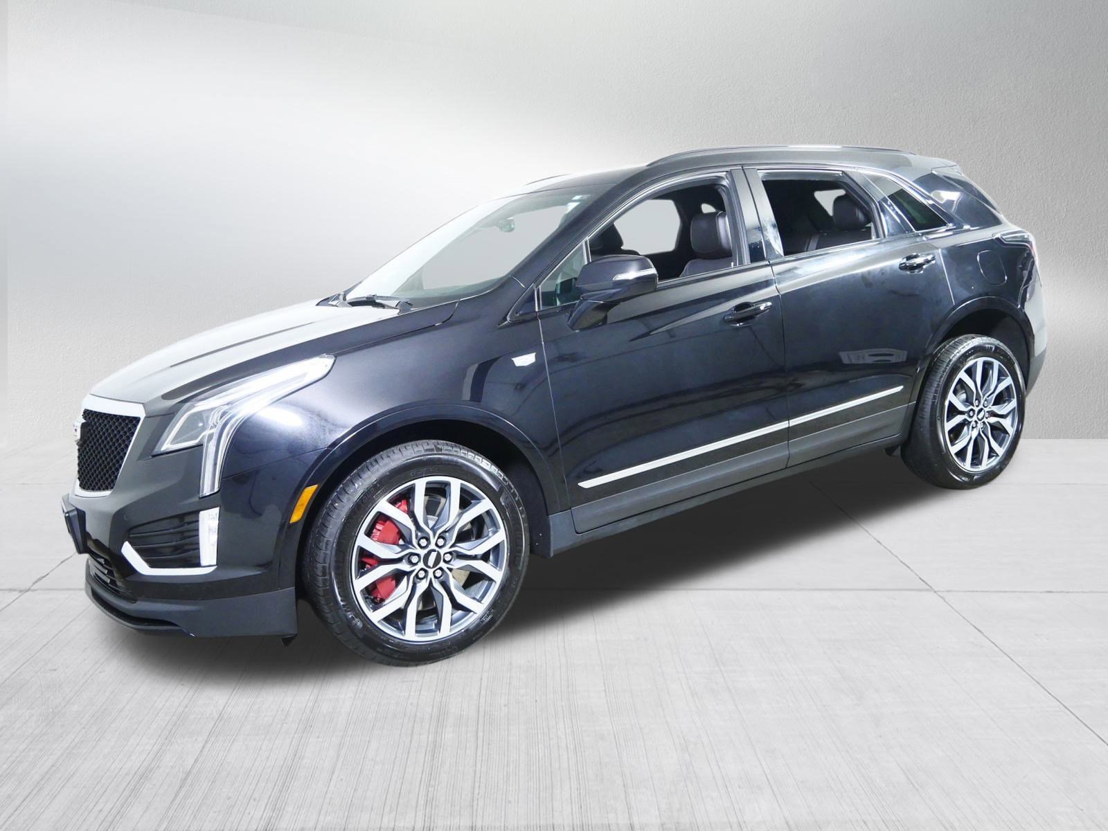 Used 2022 Cadillac XT5 Sportv image 3