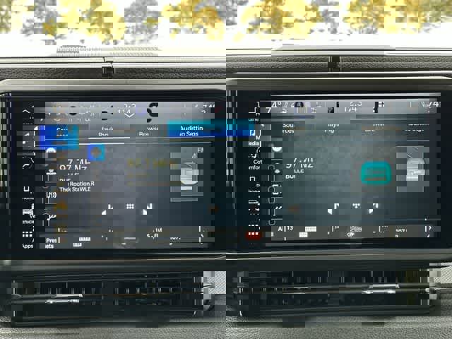 Used 2026 Jeep Wrangler Willys AWD/4WD image 11