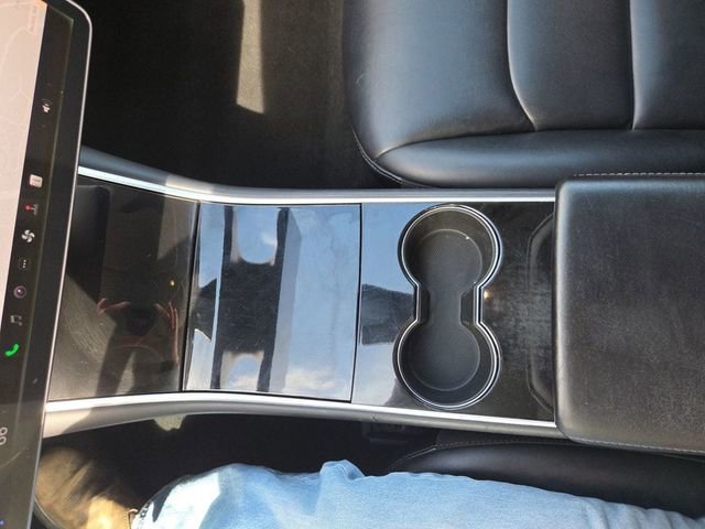 Used 2018 Tesla Model 3 Long Range RWD image 15