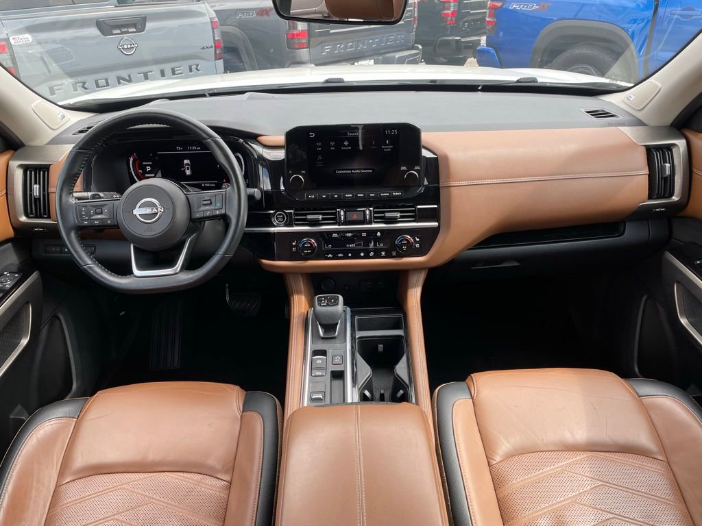 Certified 2023 Nissan Pathfinder Platinum image 14