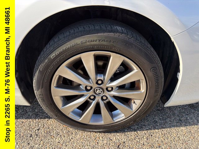 Used 2016 Toyota Camry XLE FWD image 8