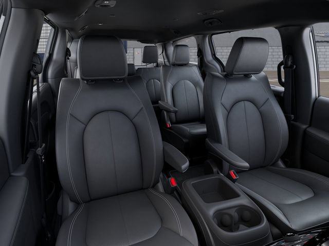 New 2026 Chrysler Pacifica Select image 16