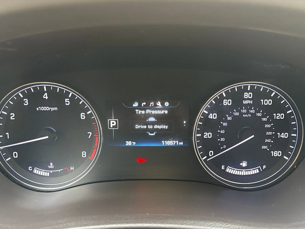 Used 2015 Hyundai Genesis 3.8 w/ Option Group 02 image 11