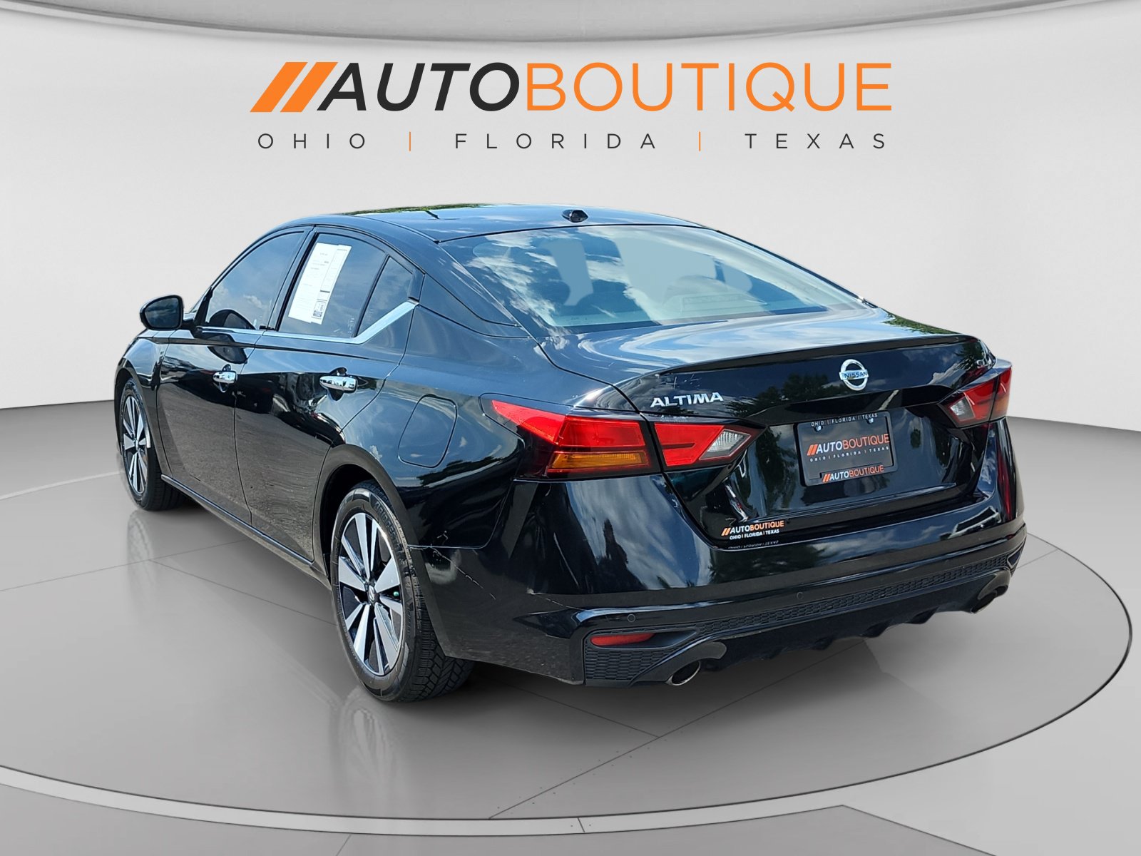 Used 2019 Nissan Altima 2.5 SL FWD image 3