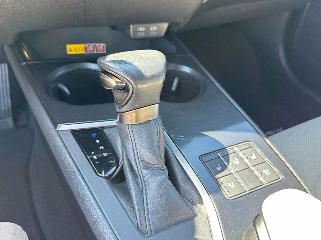 Used 2023 Lexus UX 250h AWD w/ Accessory Package (Z2) image 23