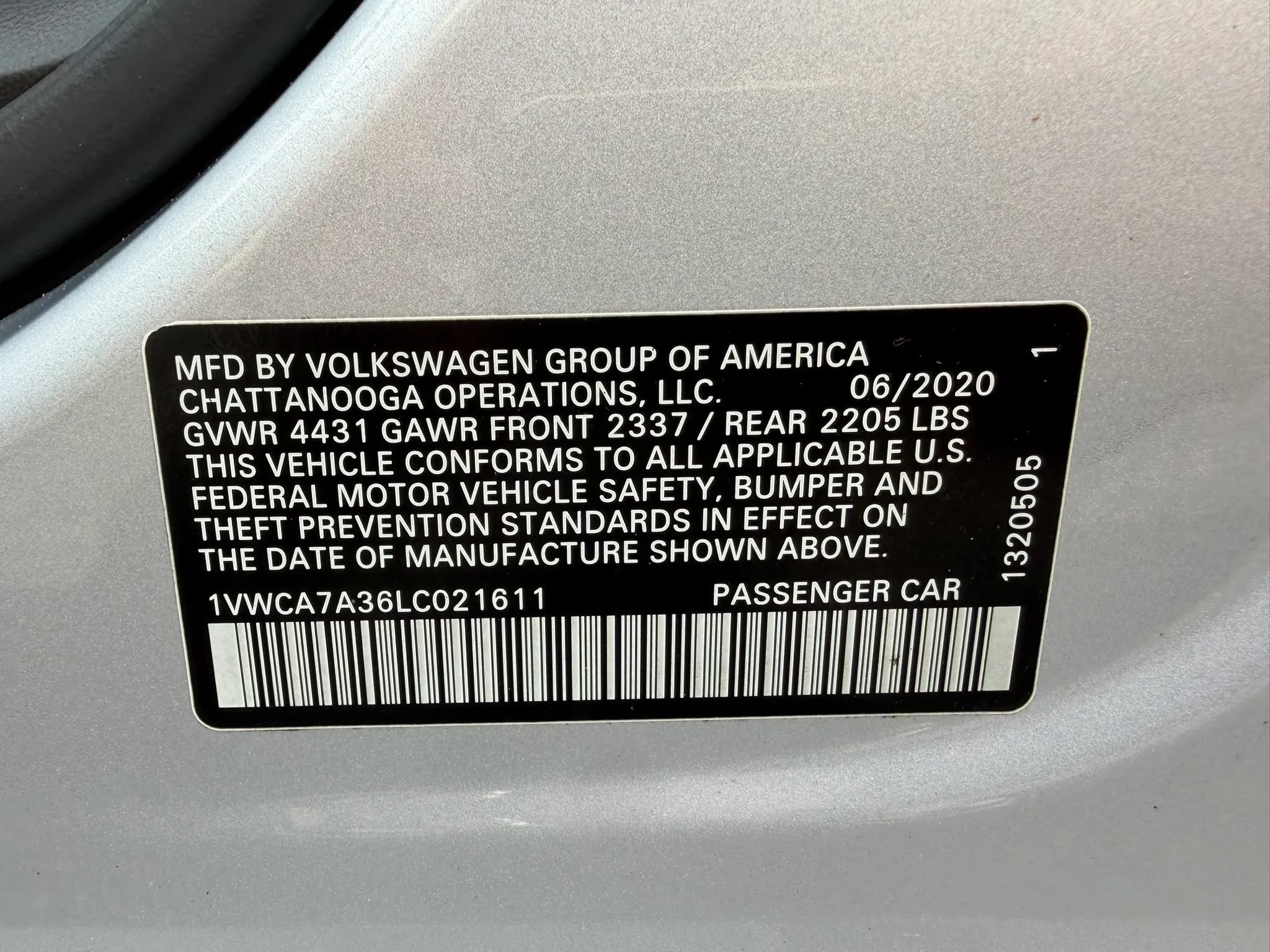 Used 2020 Volkswagen Passat 2.0T SEL FWD image 27