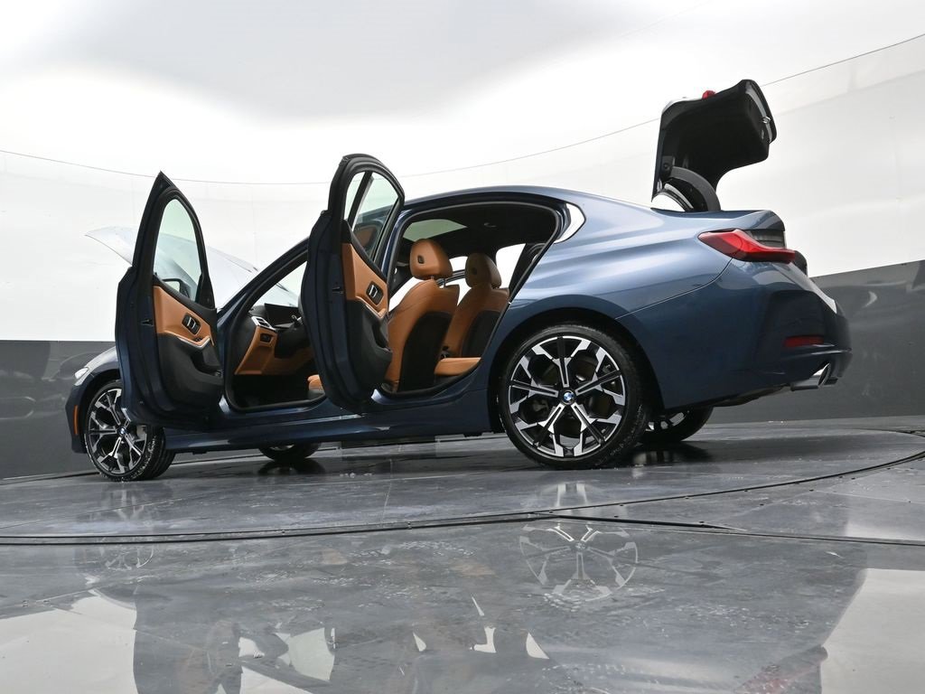 New 2025 BMW 330i xDrive 330i xDrive w/ Premium Package image 41