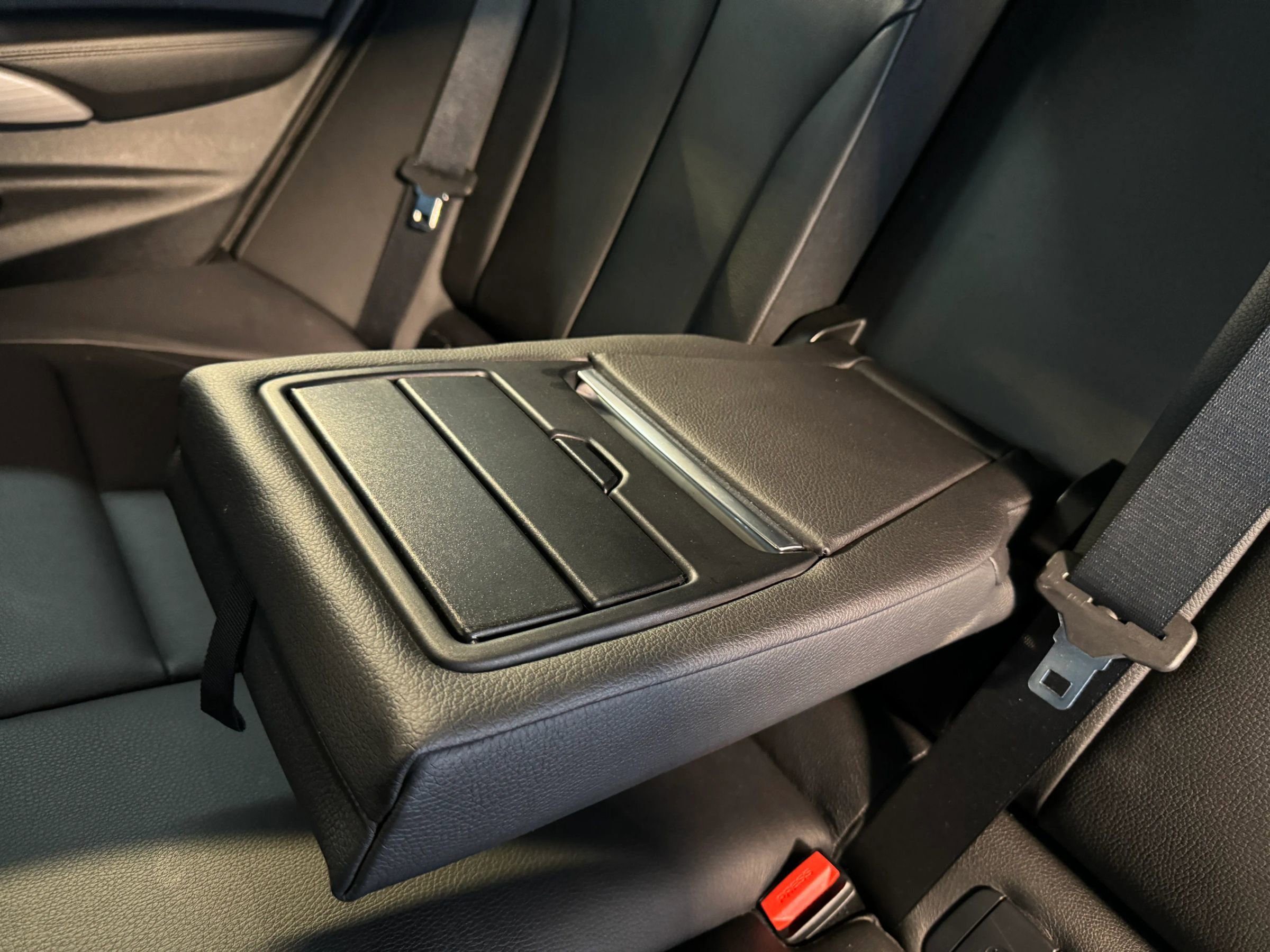 Used 2016 BMW 328i Gran Turismo xDrive image 27