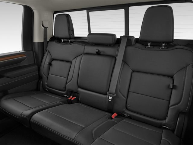 Used 2024 GMC Sierra 2500 Denali Ultimate AWD/4WD image 11