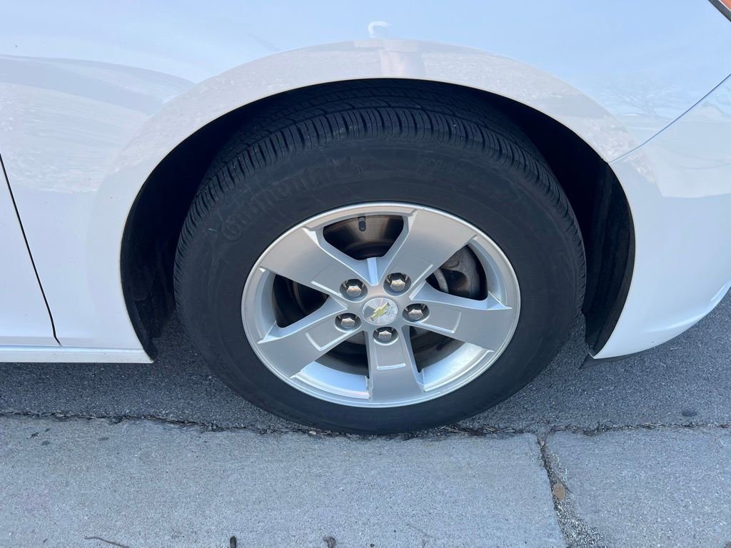 Used 2015 Chevrolet Malibu LS w/ Protection Package FWD image 11