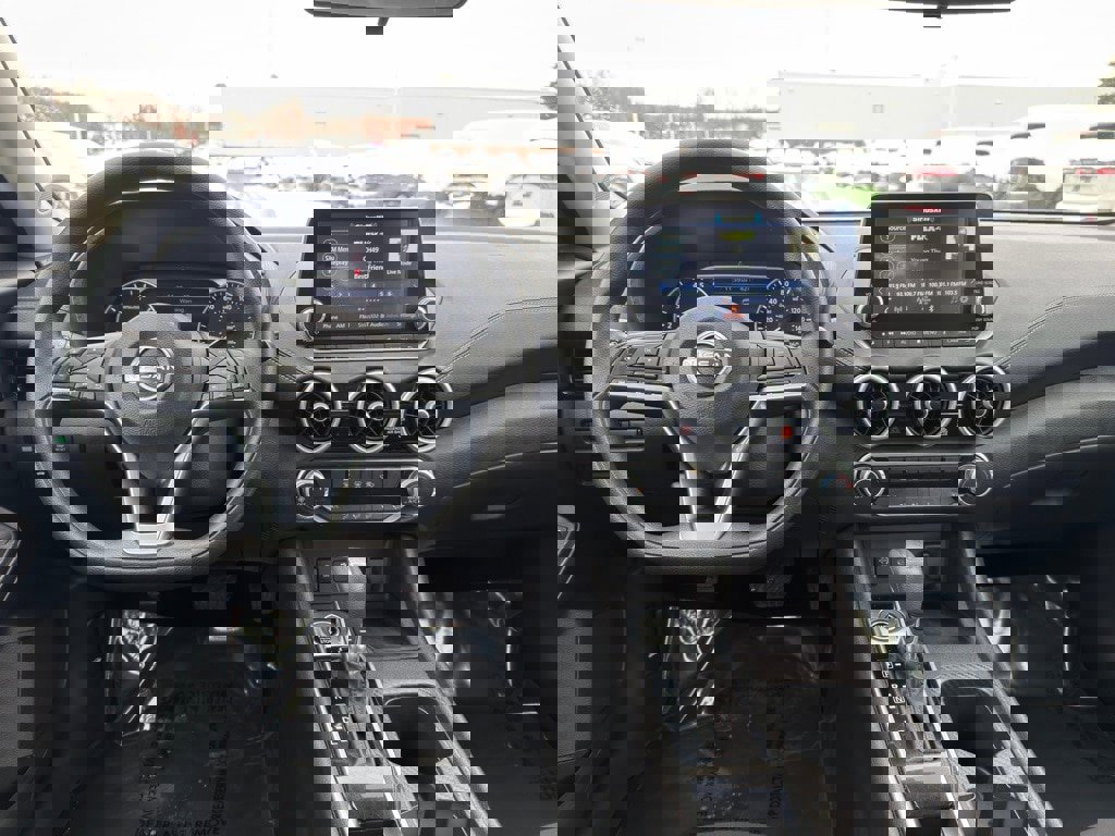Used 2024 Nissan Sentra SV image 16