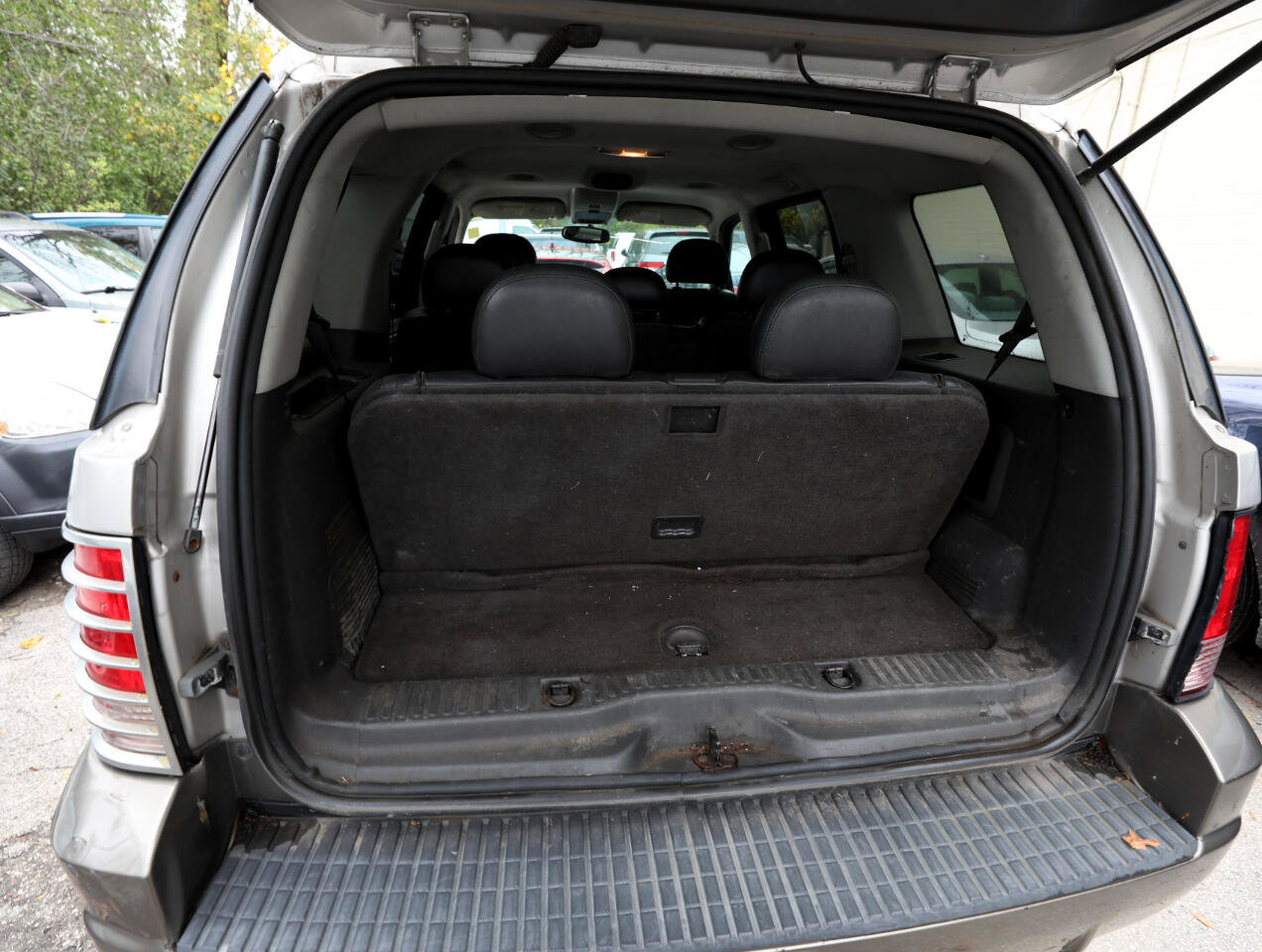 Used 2004 Mercury Mountaineer Convenience image 12