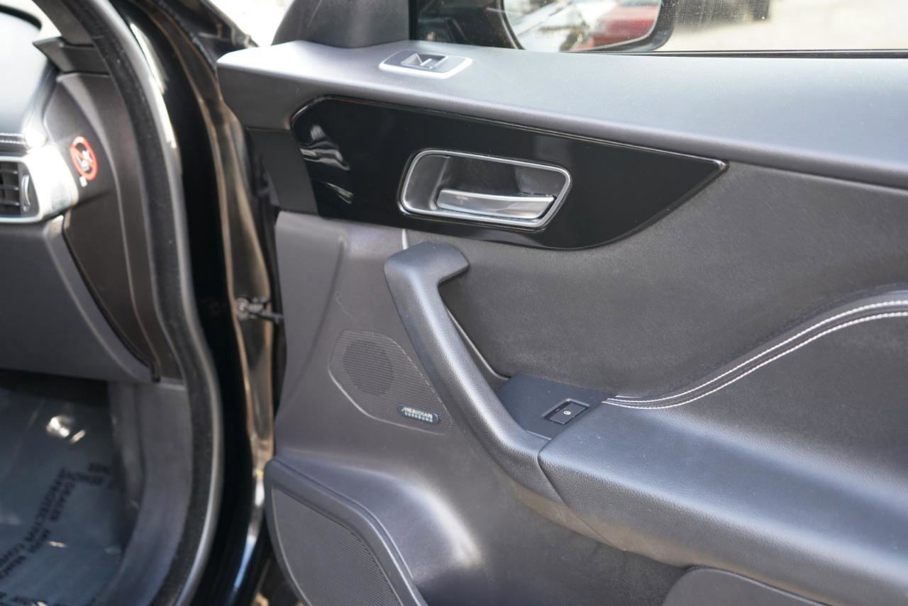 Used 2019 Jaguar F-PACE R-Sport image 80