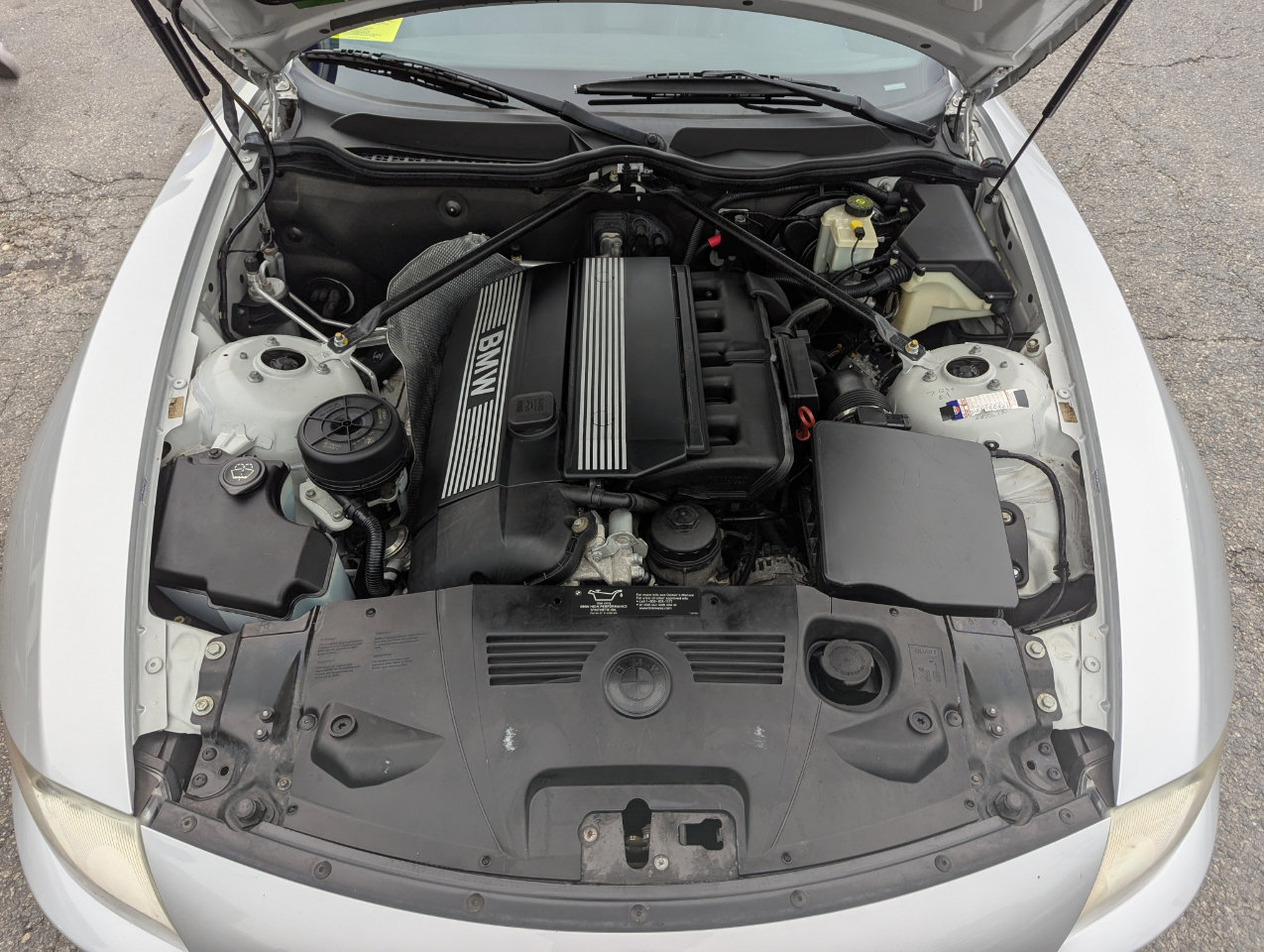 Used 2004 BMW Z4 3.0i image 38