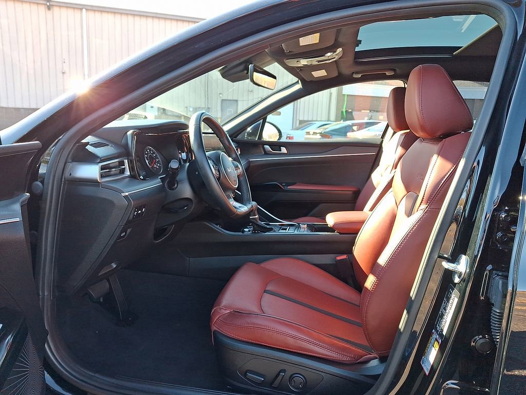 Certified 2023 Kia K5 GT-Line image 3