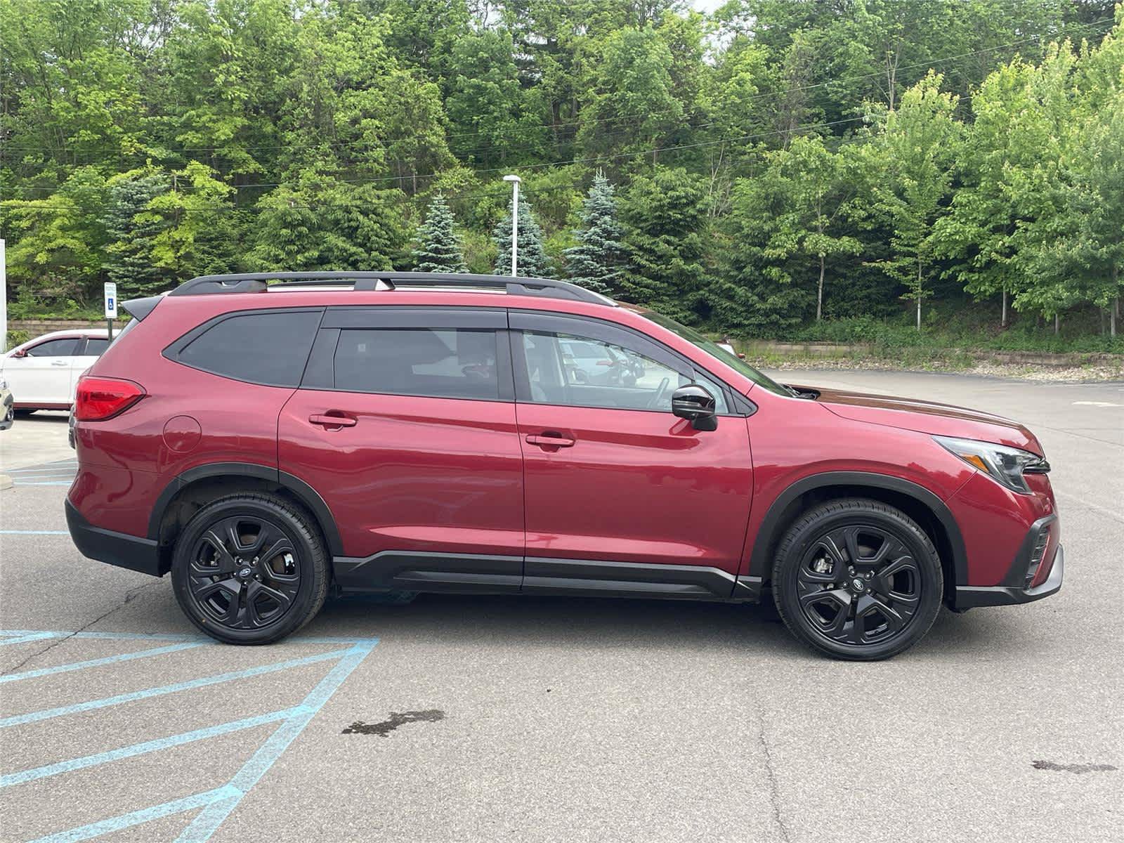Certified 2023 Subaru Ascent Onyx Edition Limited AWD/4WD image 6