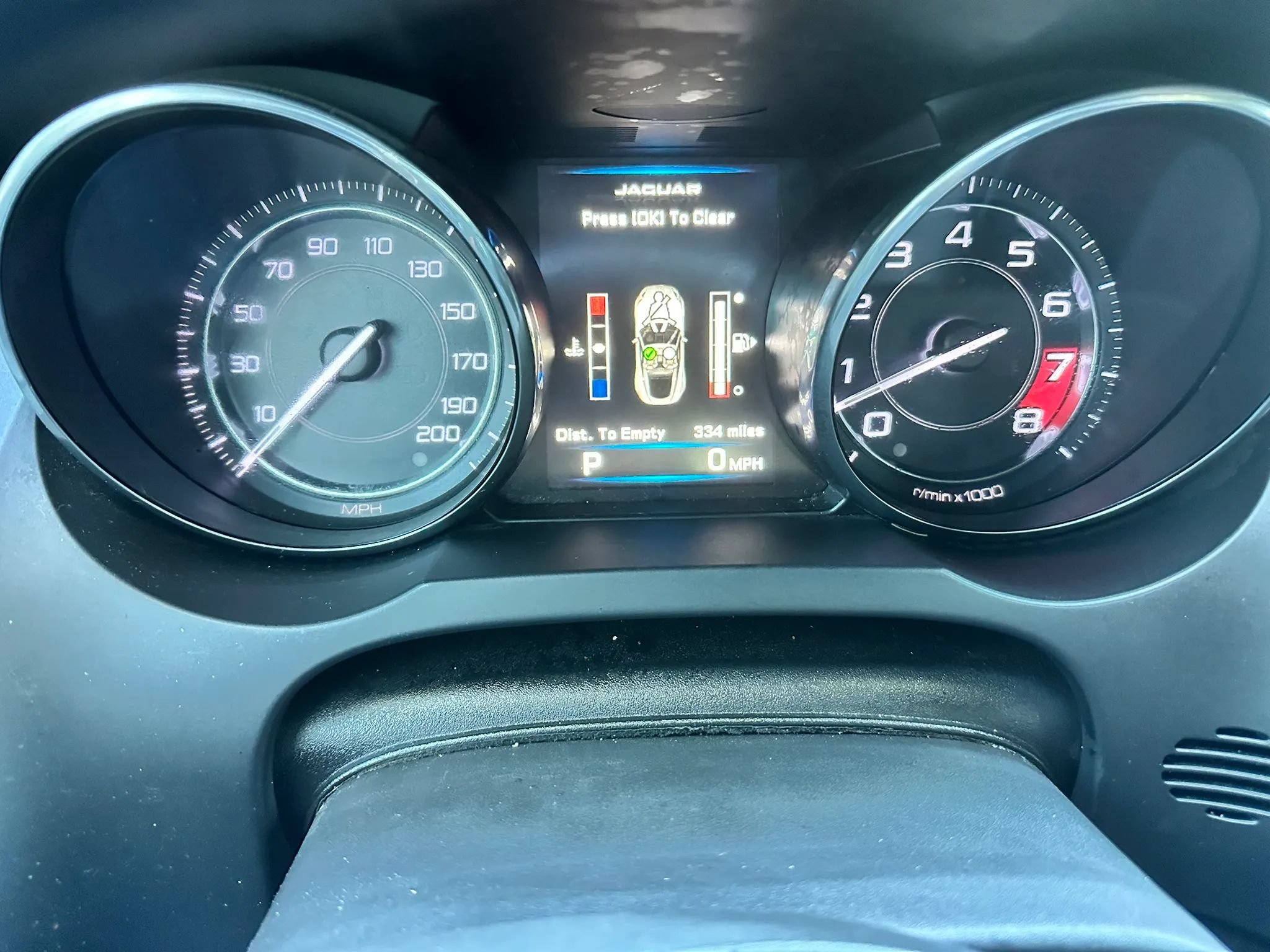 Used 2015 Jaguar F-TYPE R RWD image 35