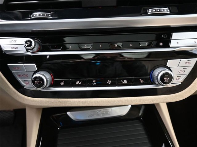 Used 2021 BMW X3 xDrive30i w/ Premium Package image 9