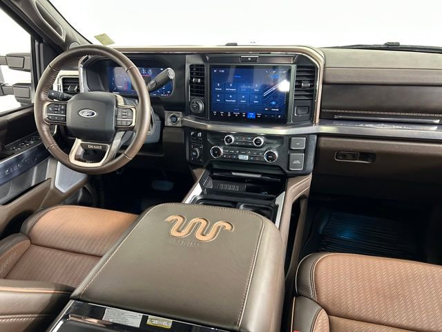 Used 2025 Ford F250 King Ranch image 11