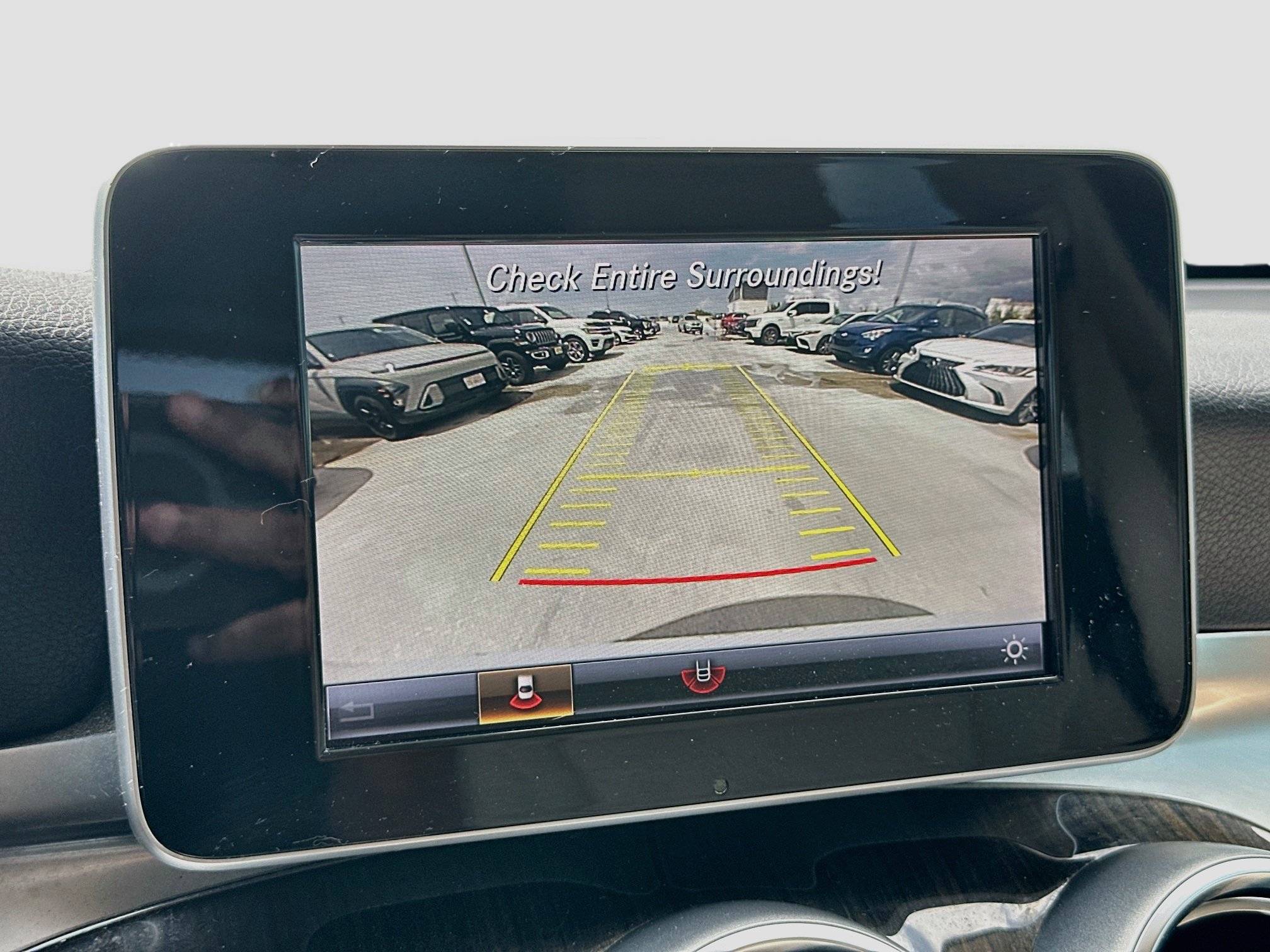 Used 2019 Mercedes-Benz GLC 300 image 13