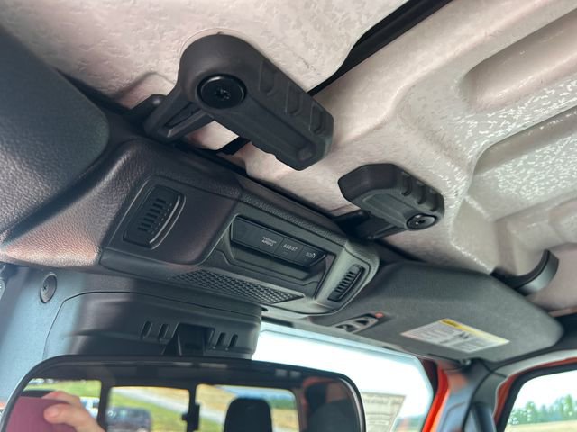 New 2025 Jeep Gladiator Sport AWD/4WD image 30