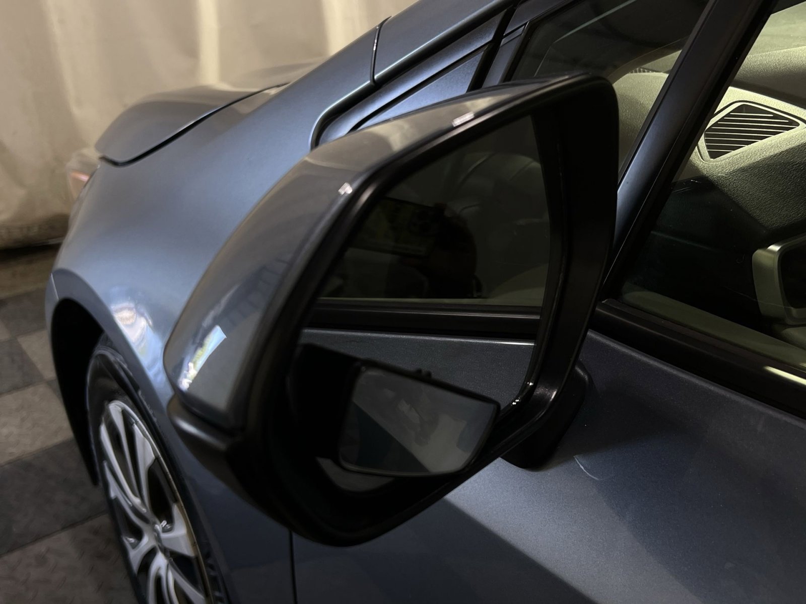 Used 2022 Toyota Corolla LE FWD image 23