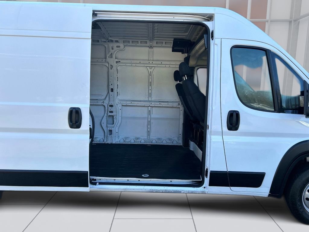 Used 2023 RAM ProMaster 2500 image 16