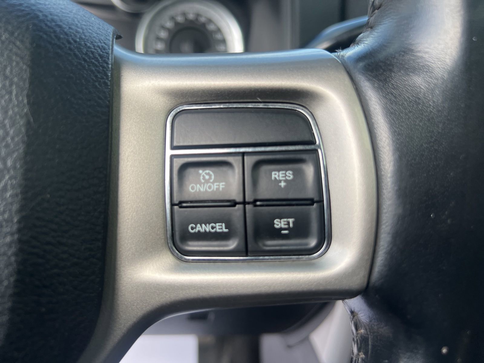 Used 2018 RAM 3500 Laramie image 16