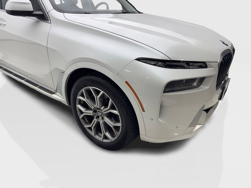 Used 2023 BMW X7 xDrive40i image 17